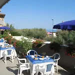 Caravelle Hotel 3*