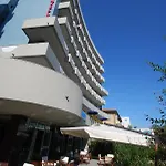 Caravelle Hotel