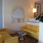 Caravelle 3*