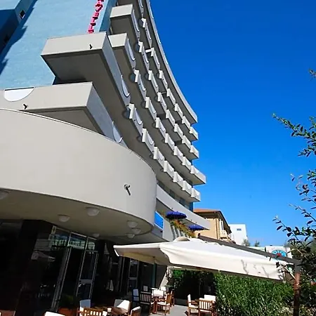 Caravelle Hotel